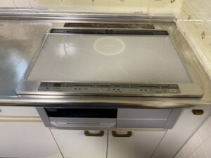 神奈川のキッチン取付け隊　IHヒーターの取替　施工後